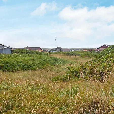 10 Person In Harbo Re Holiday home *