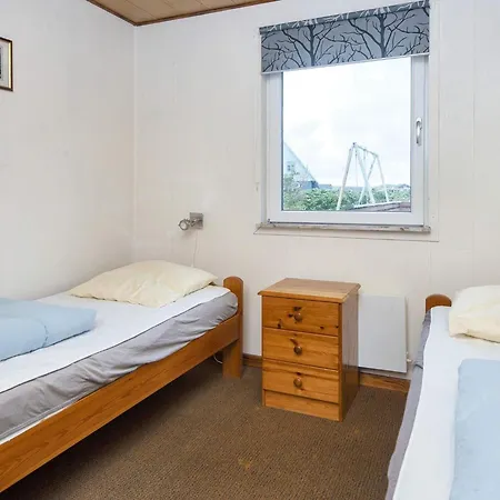 10 Person In Harbo Re Holiday home